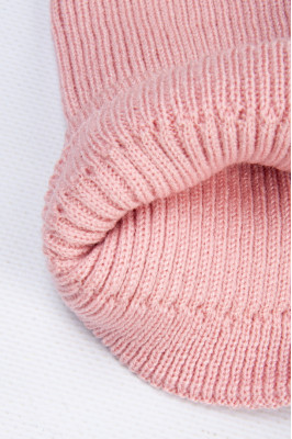 Шапка жіноча